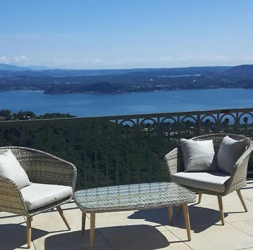 Magnolia Bb, Maggiore Nocleg ze śniadaniem 3*