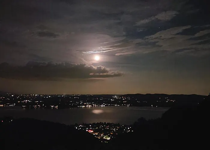 Magnolia Bb, Maggiore Nocleg ze śniadaniem